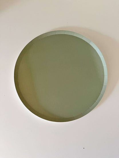 9inch Classic Green Paper Plates for Children's Parties, Low rim shallow paper party plates. 