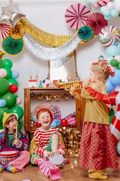 Silver Fringe Garland